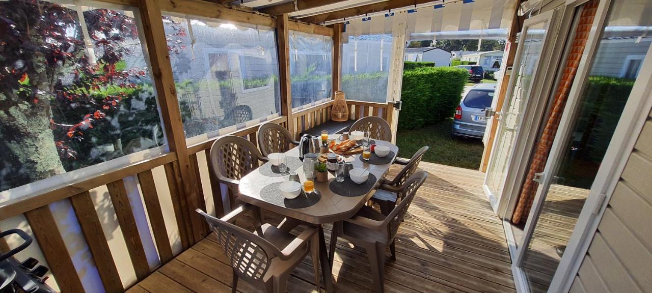 Mobilhome 2Ch Climatise-Terrasse Fermee-4 Velos-Camping 4 Etoiles Les Charmettes Les Mathes Dış mekan fotoğraf